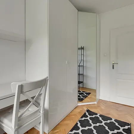 Lesna Aura By Grand Apartment *